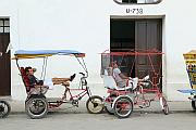 哈瓦那的 bici-taxi