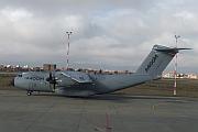 "軍航" TAM 的重型螺旋槳飛機