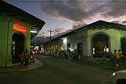 Mercado Municipal 附近